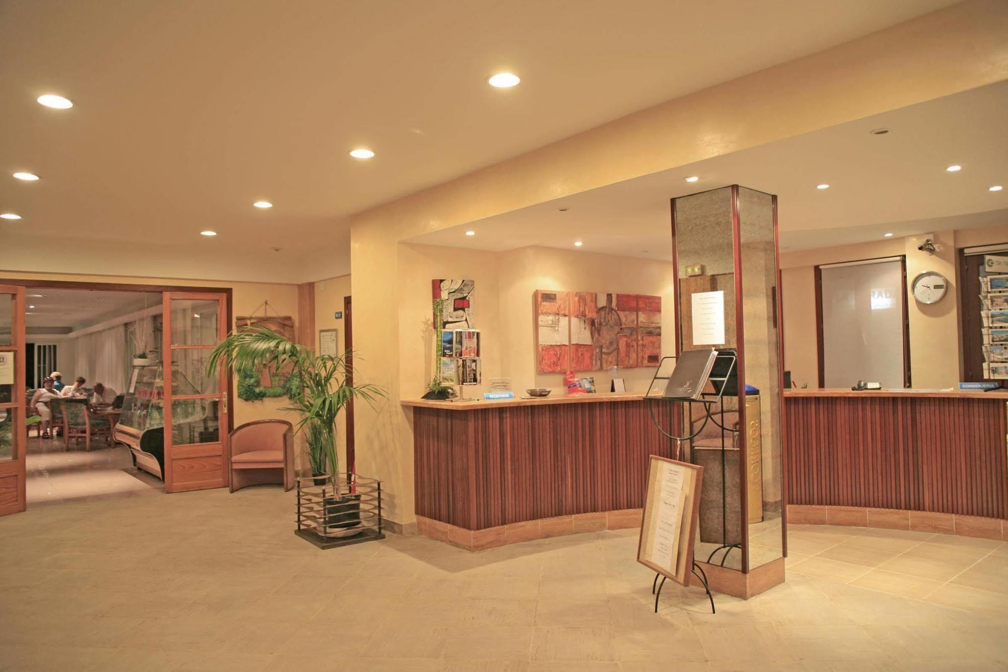 Hotel Bella Mar Cala Ratjada  Kültér fotó